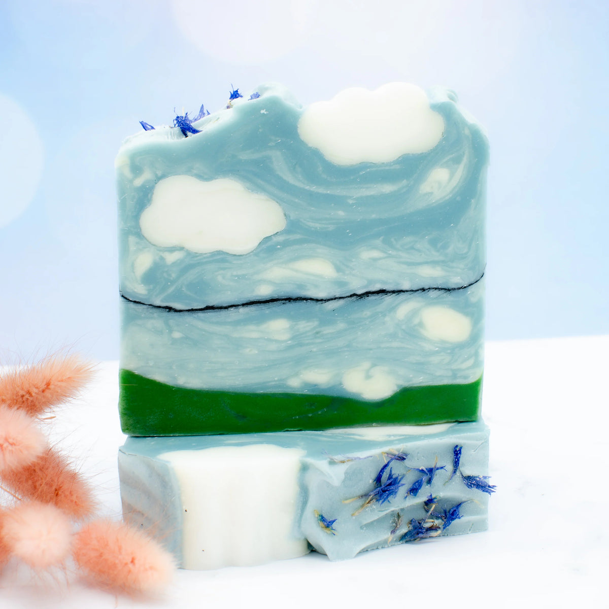 Soap Bar Gift Set: handmade vegan soap with a bamboo soap dish and sisal soap saver (photo 7)