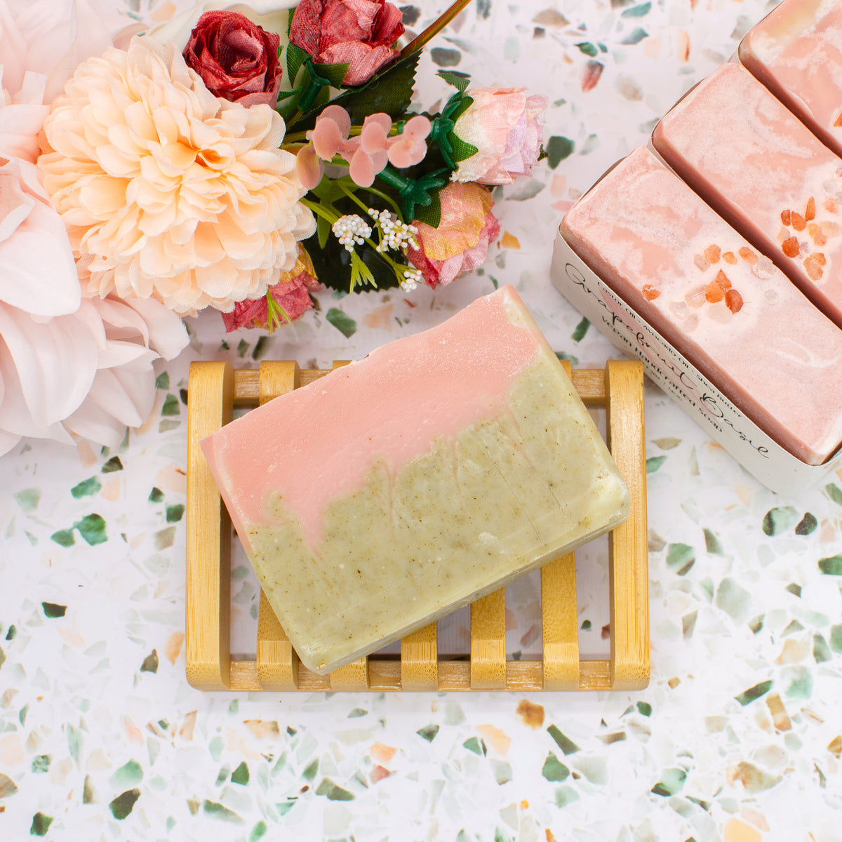 Grapefruit Basil Soap: soap bar colored with rose clay and green sea clay (photo 3)