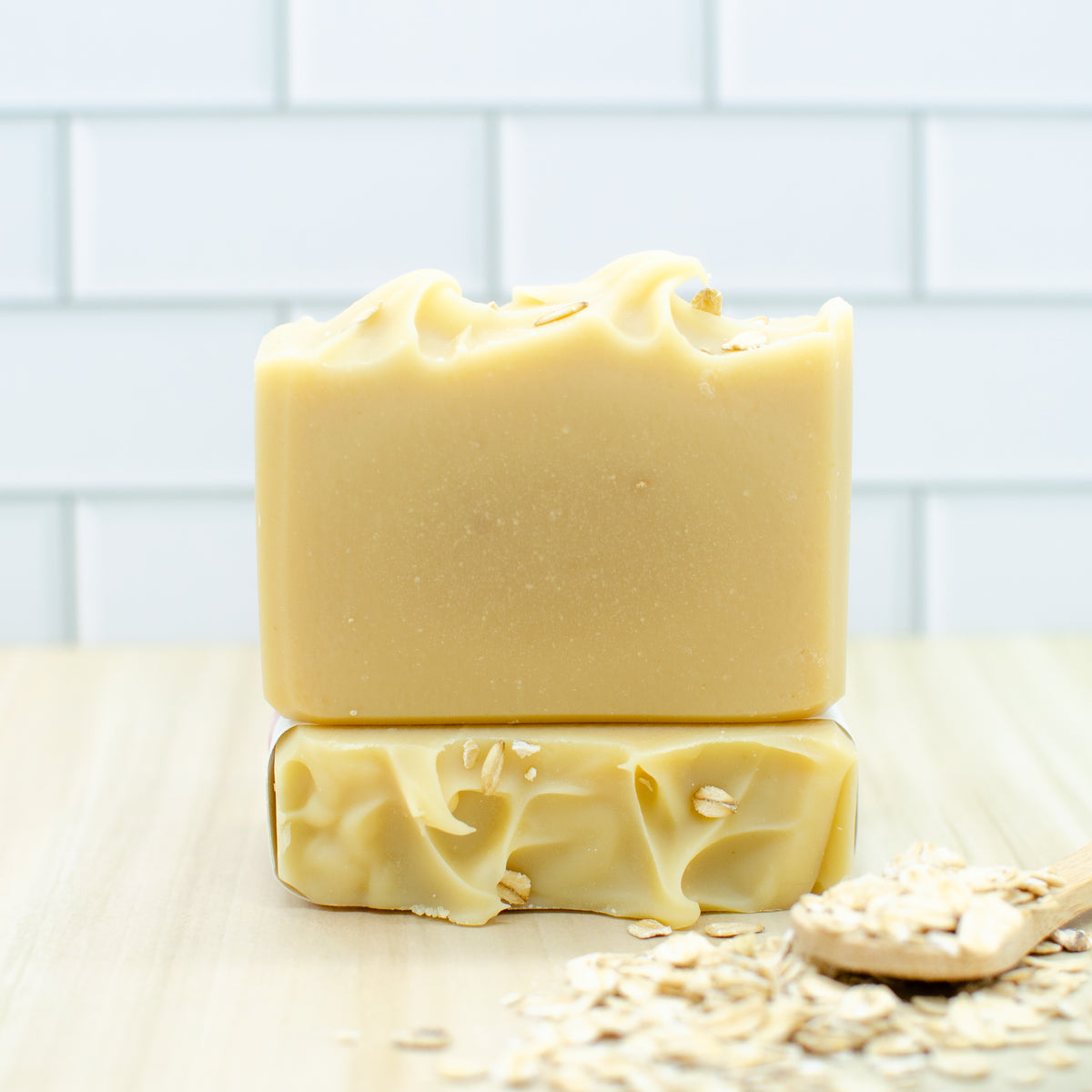 Baby Bar Goat's Milk and Oatmeal Soap: unscented goat's milk and oatmeal soap for sensitive skin (photo 3)