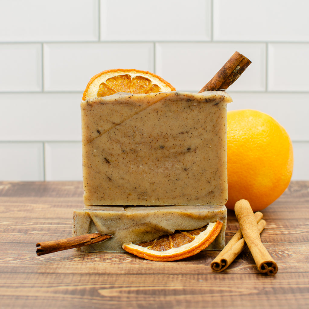 Simmer Pot Goat's Milk Soap: goat's milk soap bar scented with cinnamon and sweet orange (photo 4)