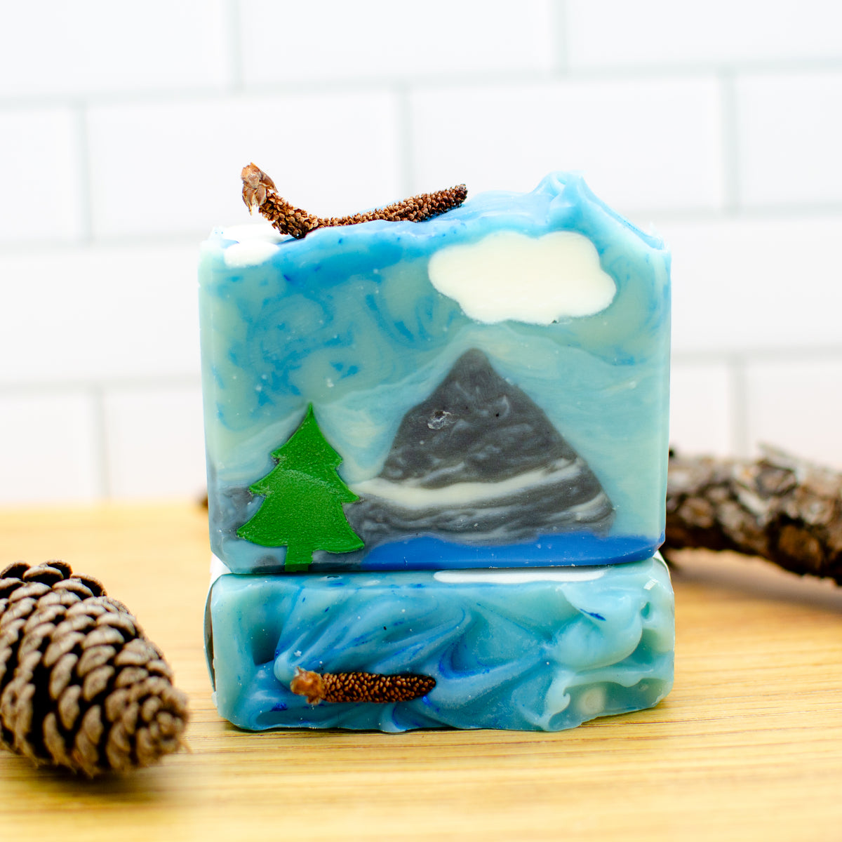 Going to the Sun National Park Series Soap: soap bar with a sculpted mountain and lone pine tree (photo 3)